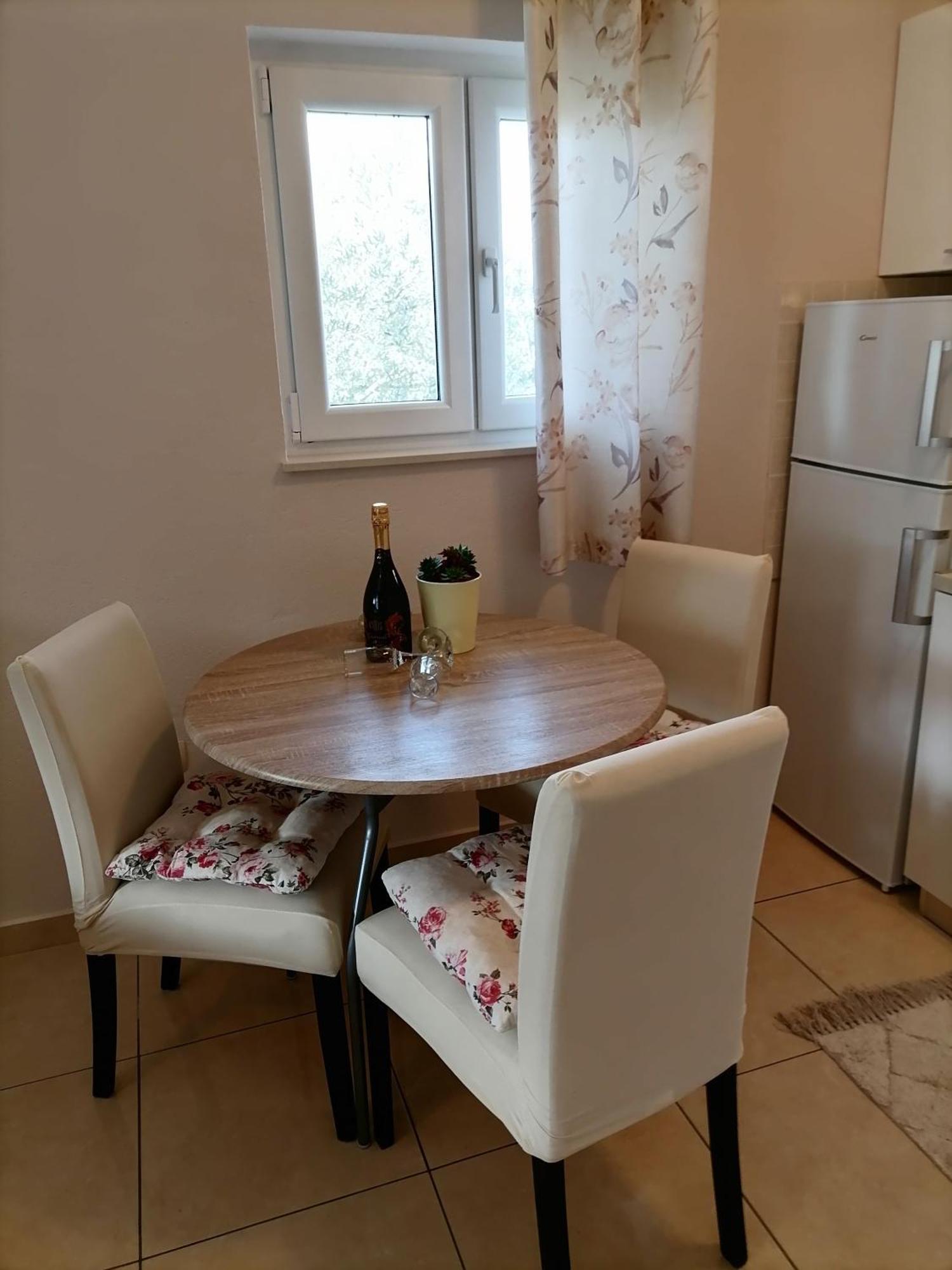 Apartmani Marijana Лозовац Екстер'єр фото