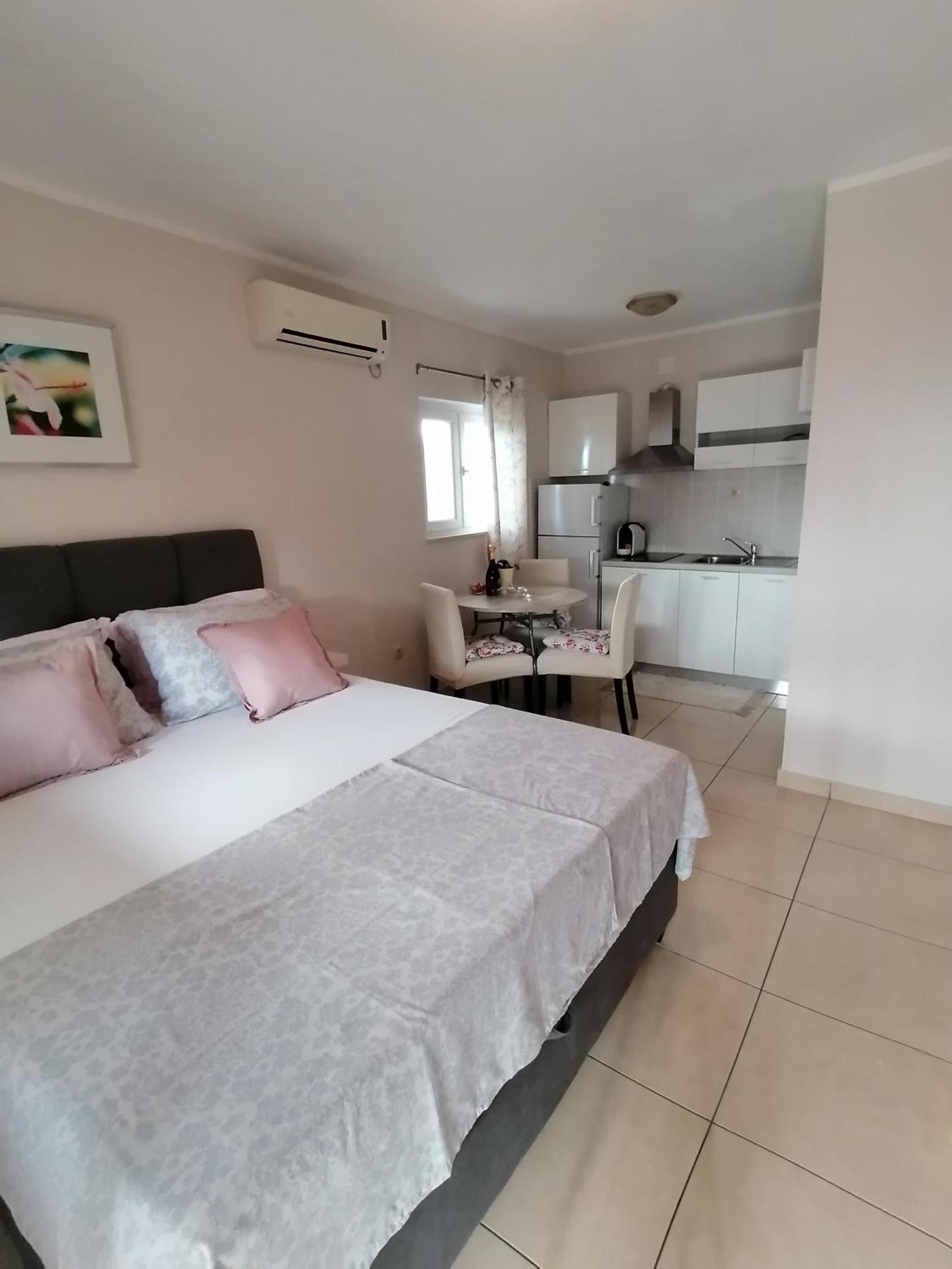 Apartmani Marijana Лозовац Екстер'єр фото