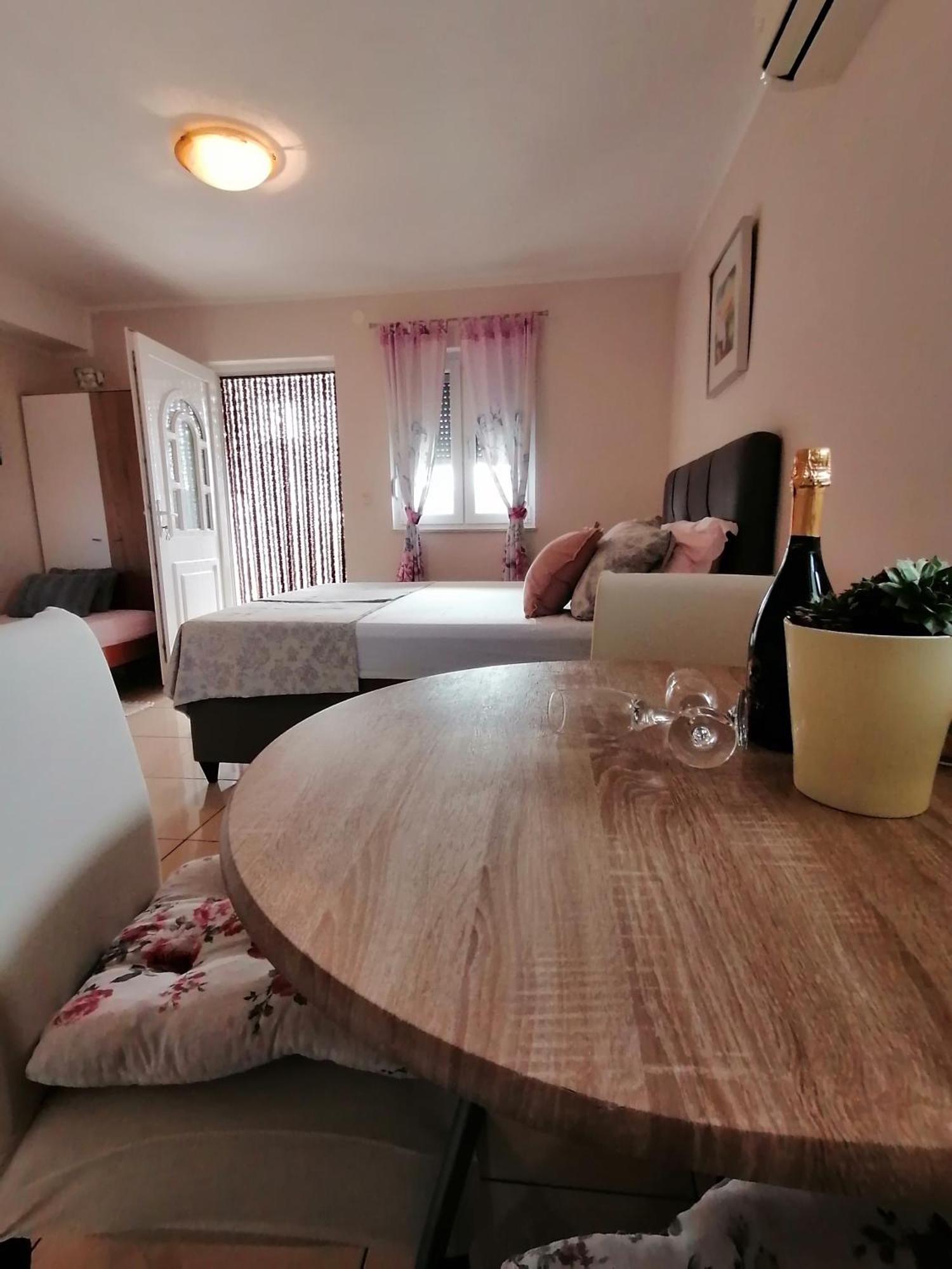 Apartmani Marijana Лозовац Екстер'єр фото